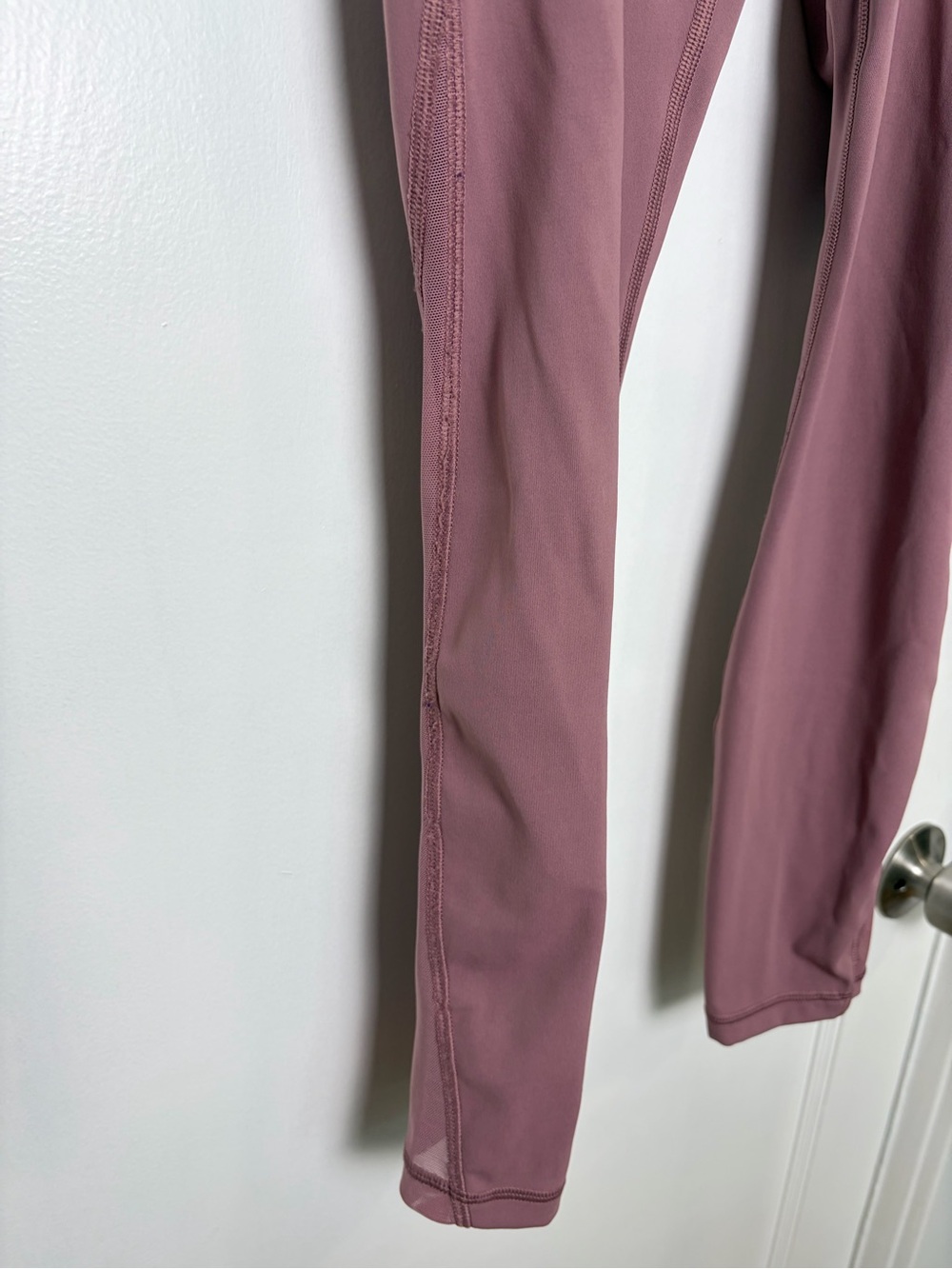 Lululemon Train times Pants yoga leggings 4 - Picture 14 of 15
